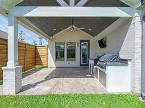 550 Chestnut Reef Court, Conroe TX 77304
