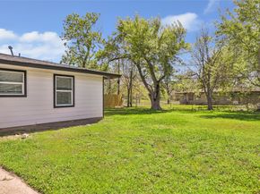 6152 Doulton Drive, Houston TX 77033