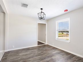 6152 Doulton Drive, Houston TX 77033