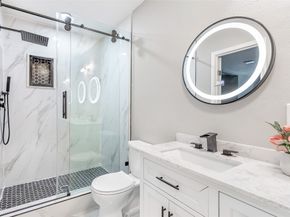 6152 Doulton Drive, Houston TX 77033