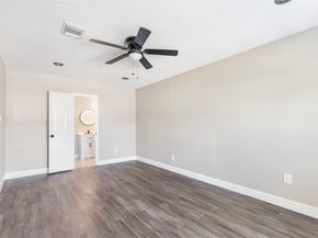 6152 Doulton Drive, Houston TX 77033