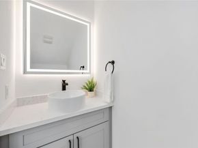 7946 Fields Street A/B, Houston TX 77038