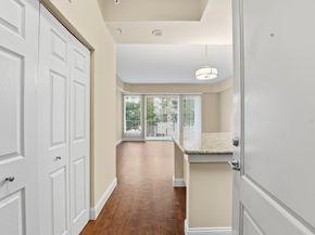 3505 Sage Road 208, Houston TX 77056