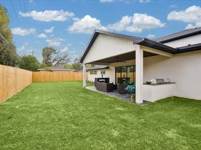 5430 Rutherglenn Drive, Houston TX 77096