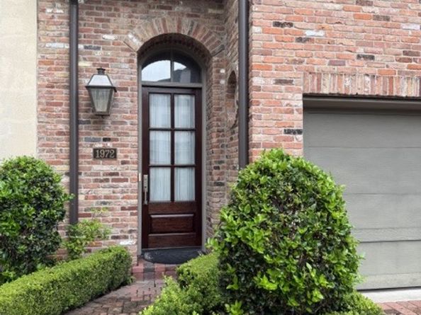 1972 Woodbury Street, Houston TX 77030
