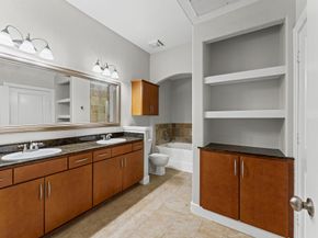 1901 Post Oak Boulevard 1601, Houston TX 77056
