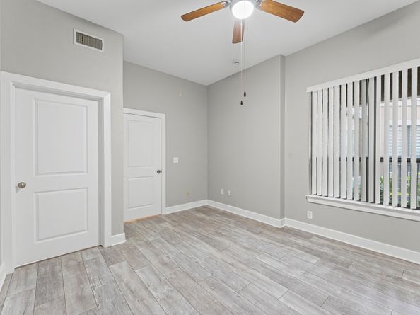 1901 Post Oak Boulevard 1601, Houston TX 77056