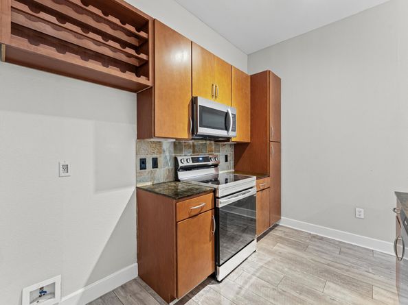 1901 Post Oak Boulevard 1601, Houston TX 77056