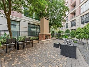 1901 Post Oak Boulevard 1601, Houston TX 77056
