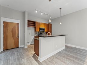 1901 Post Oak Boulevard 1601, Houston TX 77056