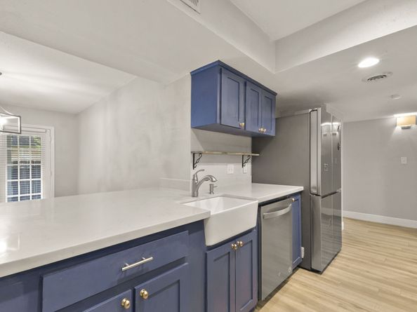 12633 Memorial Drive 177, Houston TX 77024