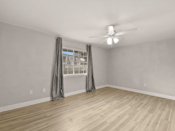 12633 Memorial Drive 177, Houston TX 77024