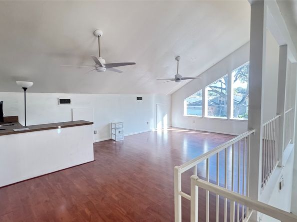 11810 Zarroll Drive, Houston TX 77099