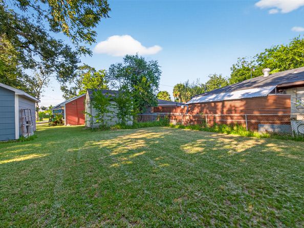 2624 Deams St Street, Houston TX 77093