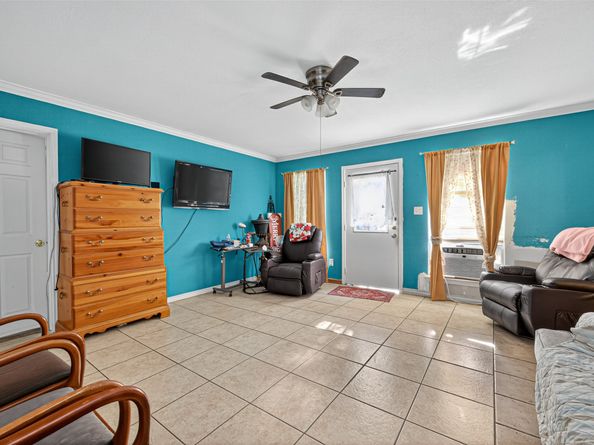 2624 Deams St Street, Houston TX 77093