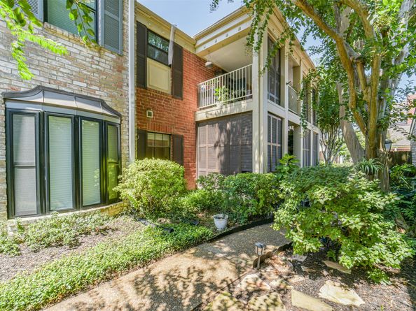 720 Augusta Drive 720, Houston TX 77057