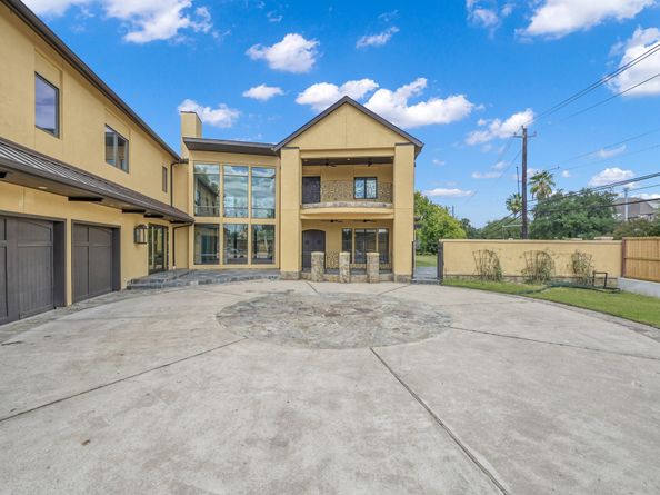 9602 Chatfield Street, Houston TX 77025