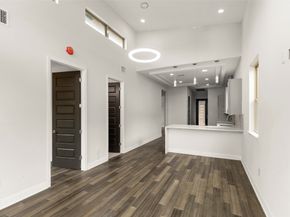 4817 Los Angeles Street, Houston TX 77026