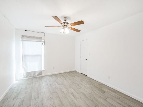 6207 Briar Glade Drive, Houston TX 77072