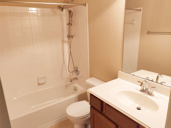 6407 Stonewood Pointe Lane, Houston TX 77066