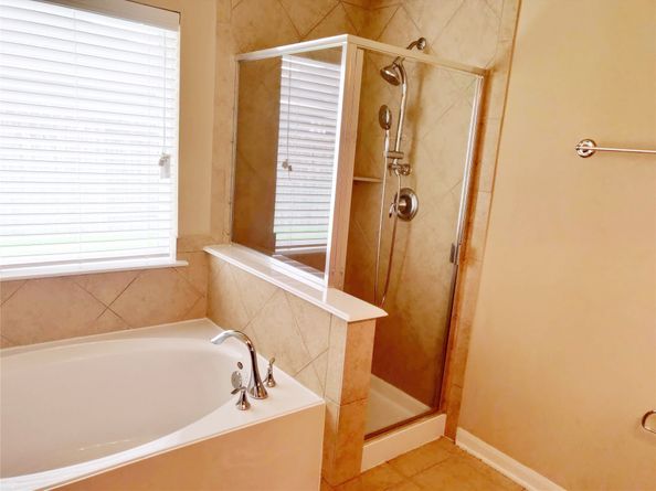 6407 Stonewood Pointe Lane, Houston TX 77066