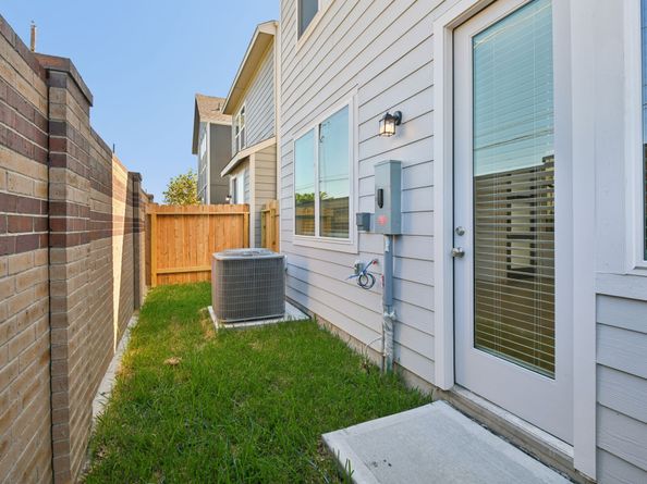 10006 Rustic Charm Street, Houston TX 77080