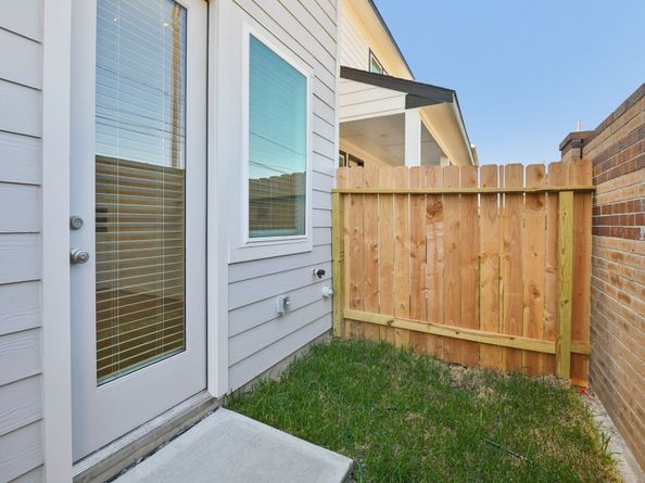 10006 Rustic Charm Street, Houston TX 77080