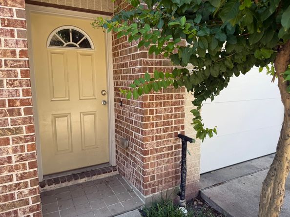 2710 Hullsmith Drive 701, Houston TX 77063