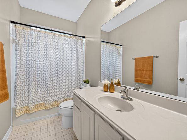 71 N Acacia Park Circle, The Woodlands TX 77382