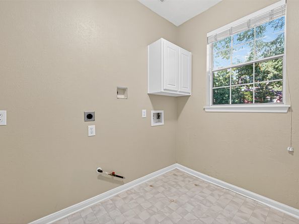 71 N Acacia Park Circle, The Woodlands TX 77382