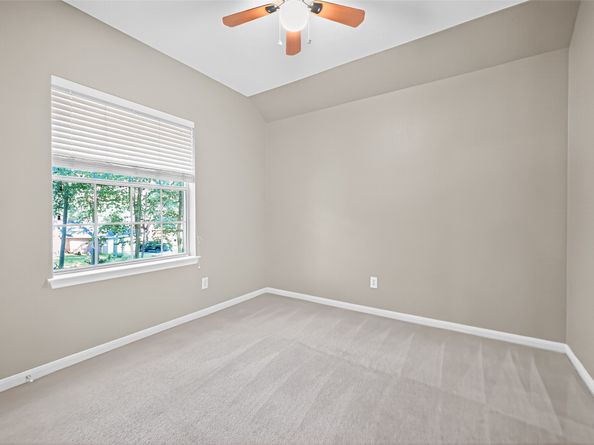71 N Acacia Park Circle, The Woodlands TX 77382