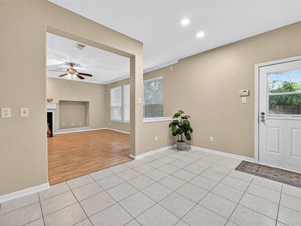 71 N Acacia Park Circle, The Woodlands TX 77382