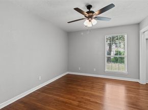 5641 Truett Street, Houston TX 77023