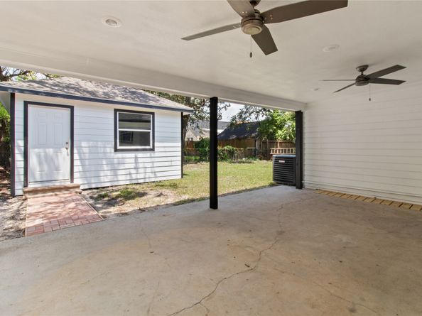 5641 Truett Street, Houston TX 77023