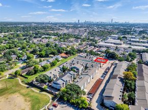 3764 Tanglewilde Street 7, Houston TX 77063