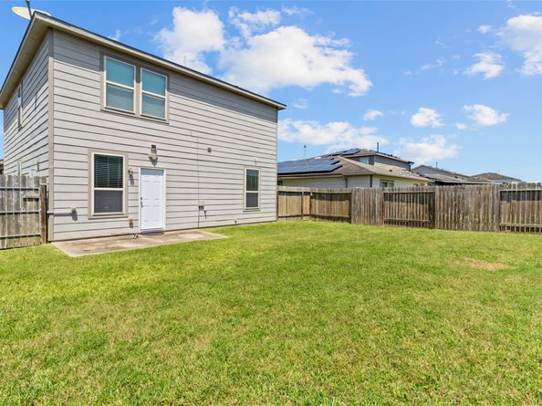 6650 Atlasridge Drive, Houston TX 77048