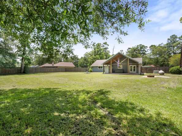 15151 Robin Trail, Conroe TX 77302