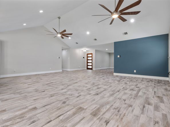 15151 Robin Trail, Conroe TX 77302