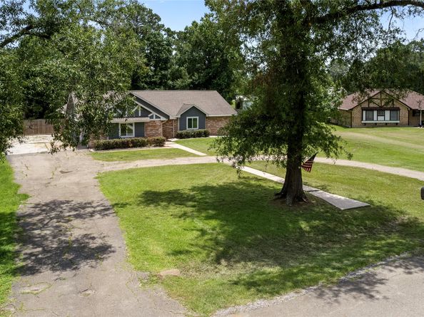 15151 Robin Trail, Conroe TX 77302