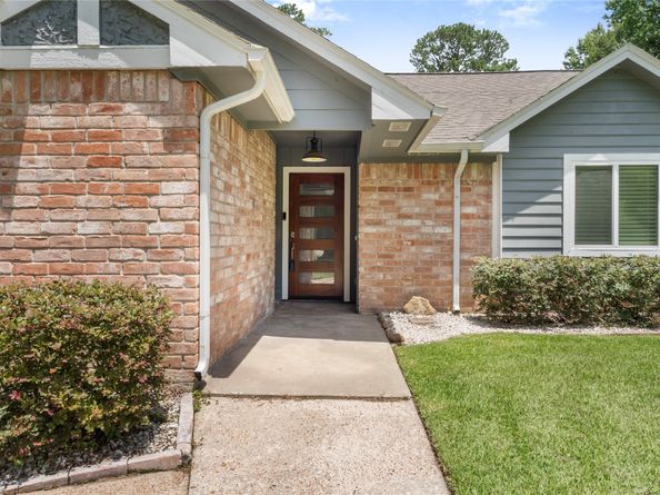 15151 Robin Trail, Conroe TX 77302