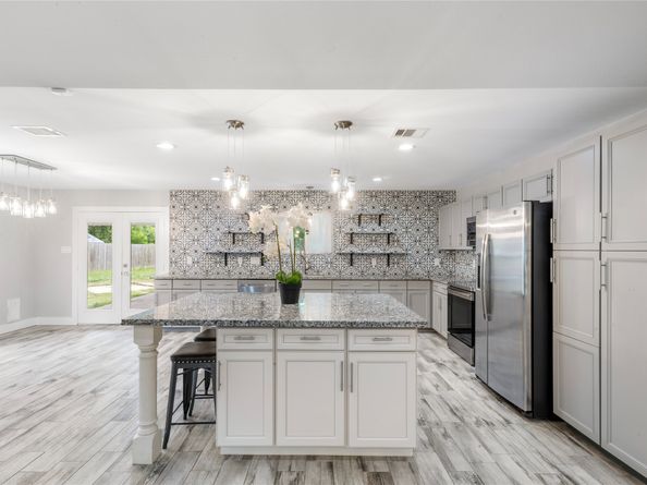 15151 Robin Trail, Conroe TX 77302