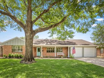 4845 Briarbend Drive