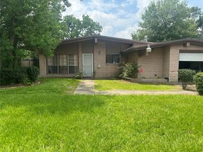 9330 Laura Koppe Road, Houston TX 77078