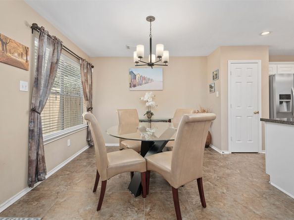 78 N Walden Elms Circle, The Woodlands TX 77382