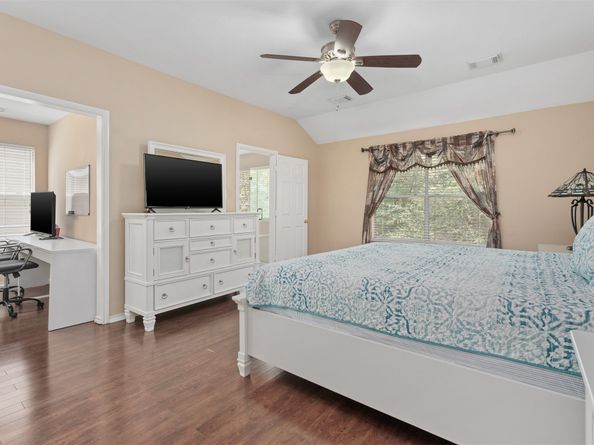 78 N Walden Elms Circle, The Woodlands TX 77382