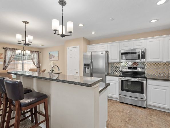 78 N Walden Elms Circle, The Woodlands TX 77382