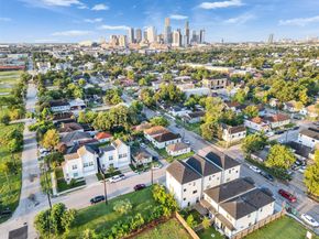 1807 Lee Street, Houston TX 77026