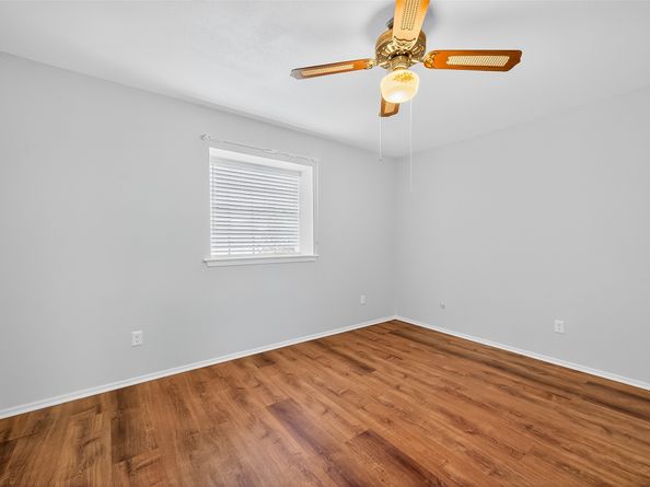 9303 Hammerly Boulevard 204, Houston TX 77080