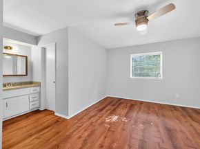9303 Hammerly Boulevard 204, Houston TX 77080