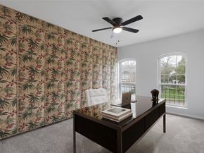 7929 Woodway Drive 4, Houston TX 77063